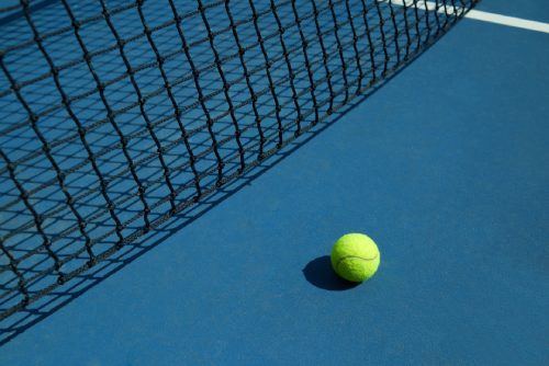 Las ventajas de cubrir pistas de tenis o pádel