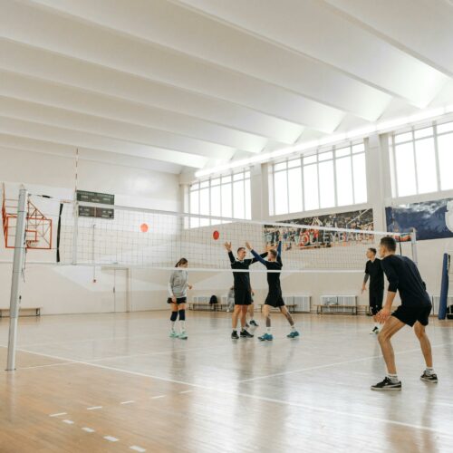 Pabellones desmontables y deporte base