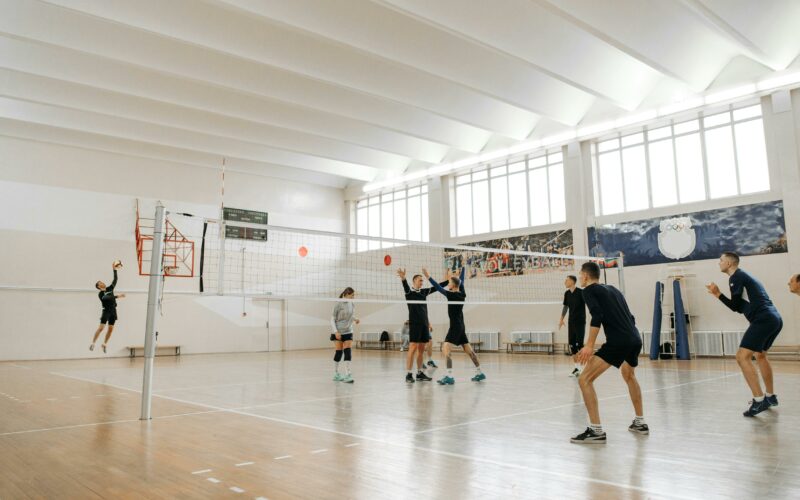 Pabellones desmontables y deporte base